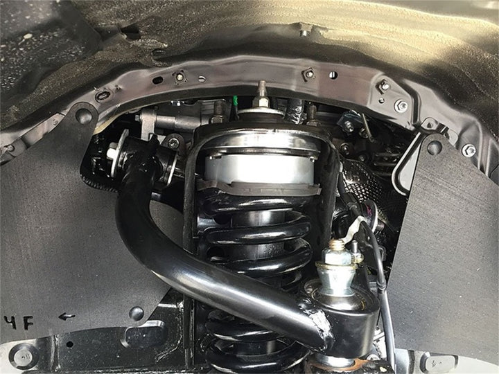 Tuff Country 05-23 Toyota Tacoma 4x4 & PreRunner 4in Lift Kit (Excludes TRD Pro) SX8000 Shocks - Bull Strap