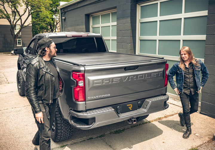 Retrax 2024 Ford Ranger (5ft Bed) EQ Electric Retractable Tonneau Cover w/ T-Slot Rails - Bull Strap