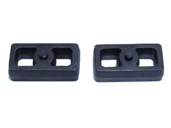 MaxTrac 07-18 Toyota Tundra 2WD/4WD 1in Rear Cast Iron Lift Blocks - Bull Strap