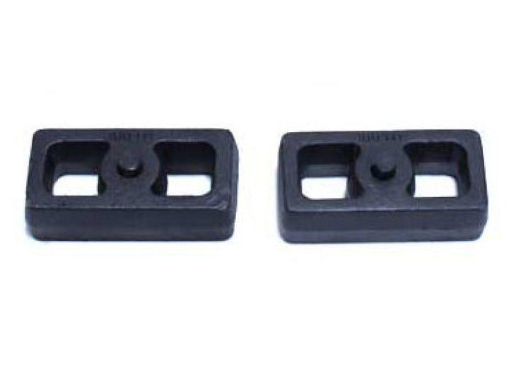 MaxTrac 07-18 Toyota Tundra 2WD/4WD 1in Rear Cast Iron Lift Blocks - Bull Strap