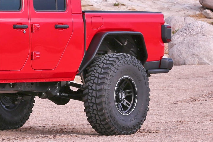 Fabtech 20-21 Jeep Gladiator 4WD Rear Steel Tube Fenders - Bull Strap