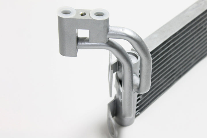 CSF 07-13 BMW M3 (E9X) DCT Oil Cooler - Bull Strap