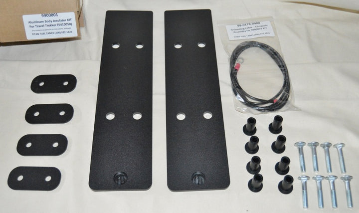 Titan Fuel Tanks 17-24 Universal Aluminum Body Insulator Kit (For use w/5410050) - Bull Strap