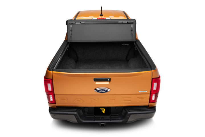 BAK 19-20 Ford Ranger 5ft Bed BAKFlip MX4 Matte Finish - Bull Strap