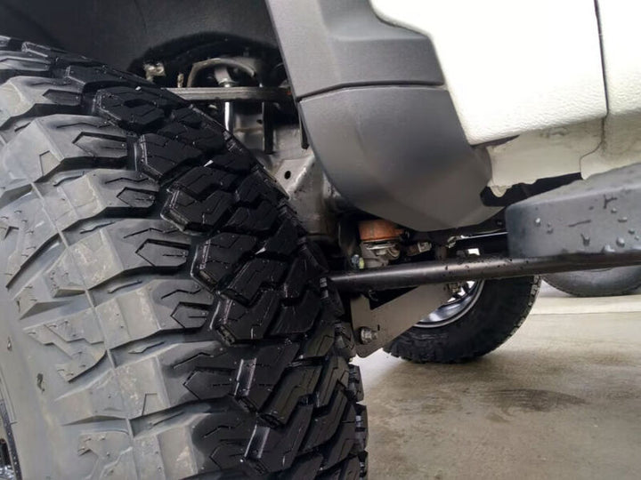 Cognito 20-25 Chevy Silverado 2500/3500 HD Fender Trim Finishing Caps - Bull Strap