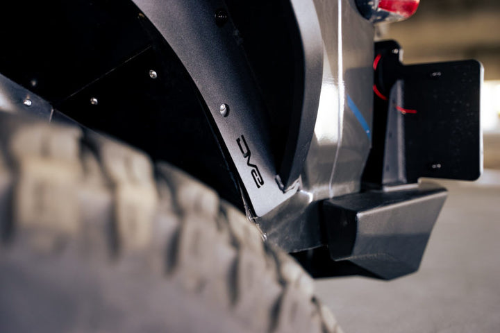 DV8 Offroad 18-23 Jeep Wrangler JL Slim Fender Flares - Bull Strap