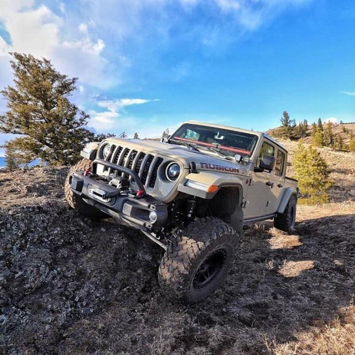 Oracle Jeep Wrangler JL Oculus Bi-LED Projector Headlights- Graphite Metallic - 5500K - Bull Strap