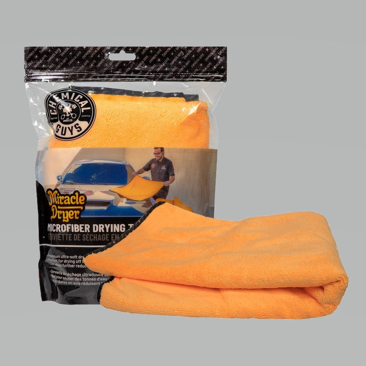 Chemical Guys Miracle Dryer Microfiber Towel - 36in x 25in - Bull Strap