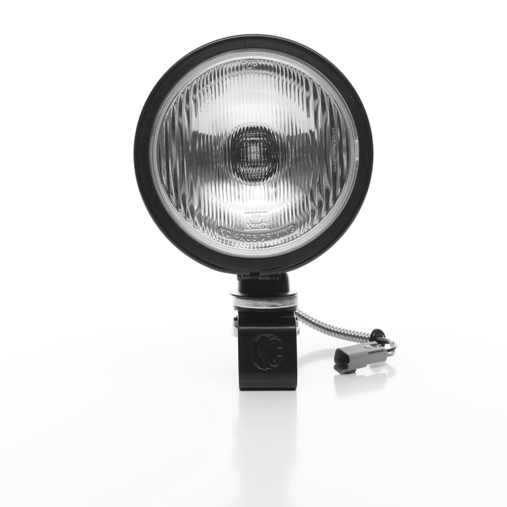 KC HiLiTES Daylighter 6in. Halogen Light 100w Spread Beam (Pair Pack System) - Black SS - Bull Strap