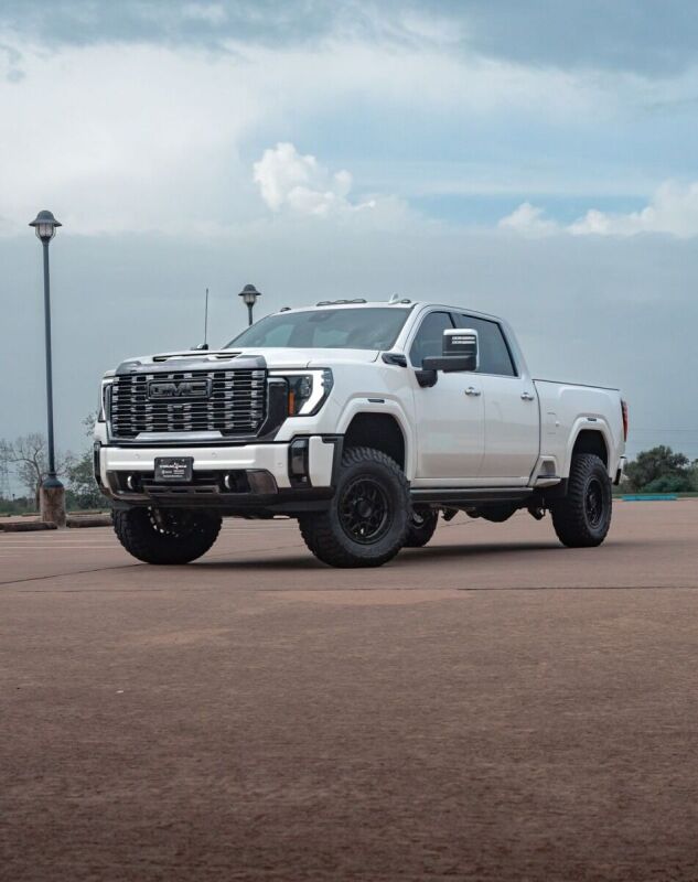 Cognito 11-19 Chevy/GMC Silv/Sierra 2500/3500 HD 2WD/4WD 3in Premier Leveling Kit w/ Fox PSRR 2.0 - Bull Strap