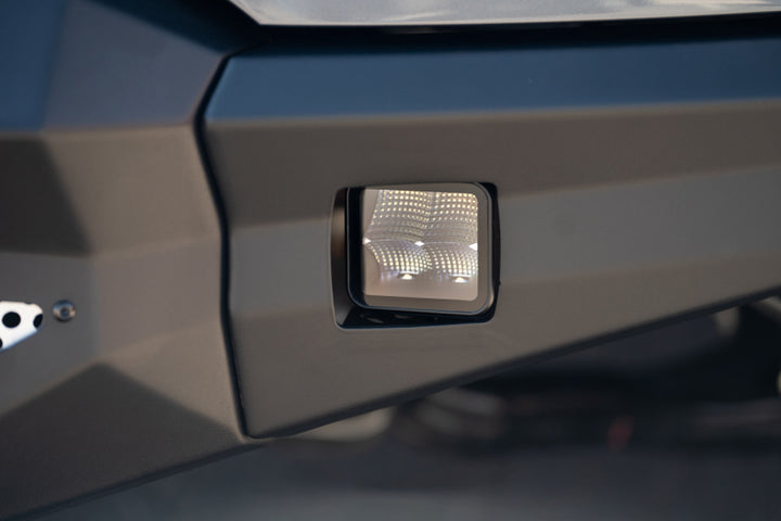 DV8 Offroad 3in Cube LED Light 40W Pod Light 5W LED - Bull Strap