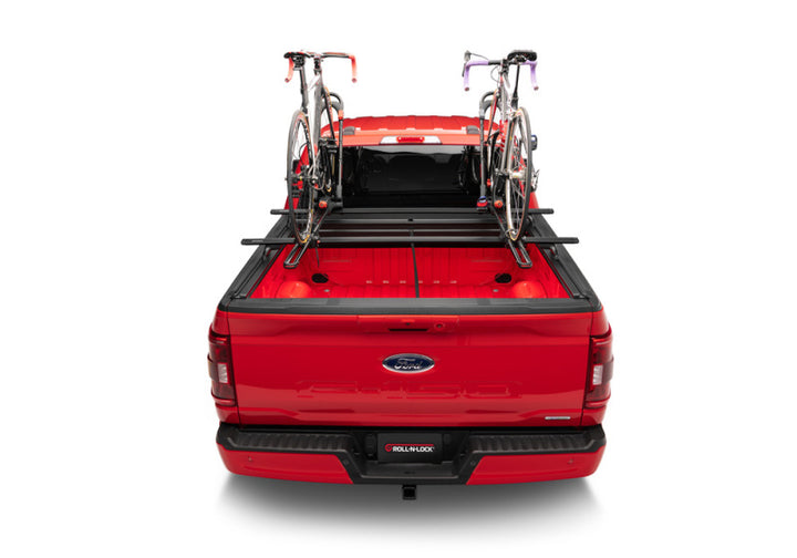 Roll-N-Lock 19-22 Chevrolet Silverado 1500 (w/o Carbon Pro - 69.9in.) A-Series XT Retractable Cover - Bull Strap