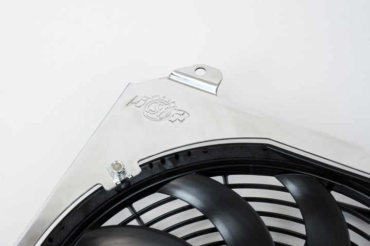 CSF 92-00 Honda Civic All-Aluminum Fan Shroud w/12in SPAL Fan - Bull Strap