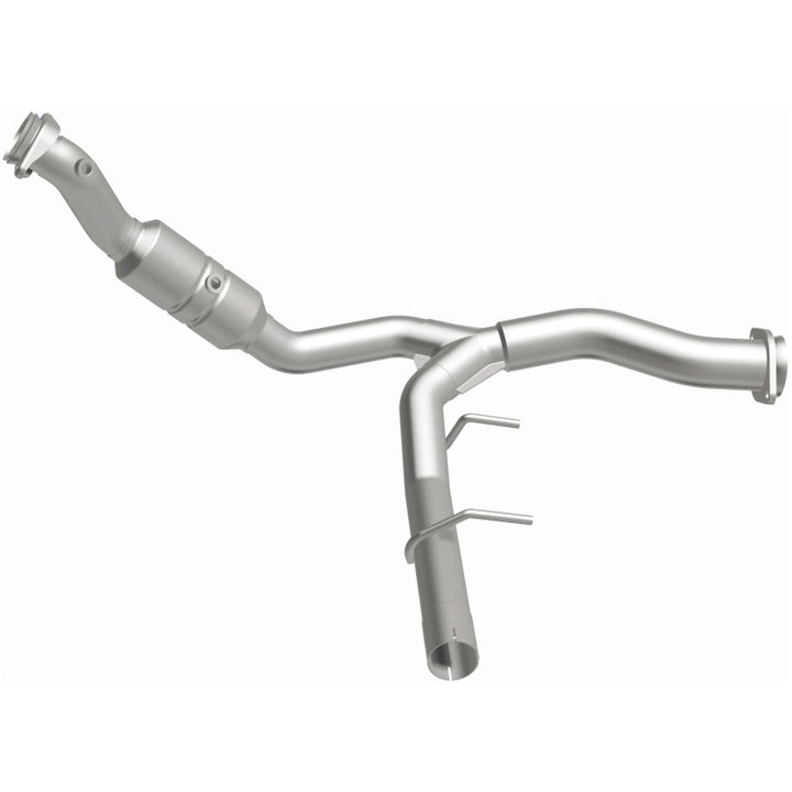 Magnaflow Conv DF 2011-2014 F-150 V6 3.5L OEM Underbody - Bull Strap