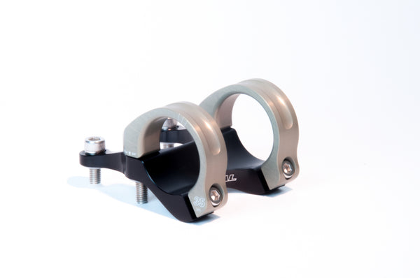 Renthal Integra 35 Handlebar Clamp 45 mm./ Zero Rise - Bull Strap