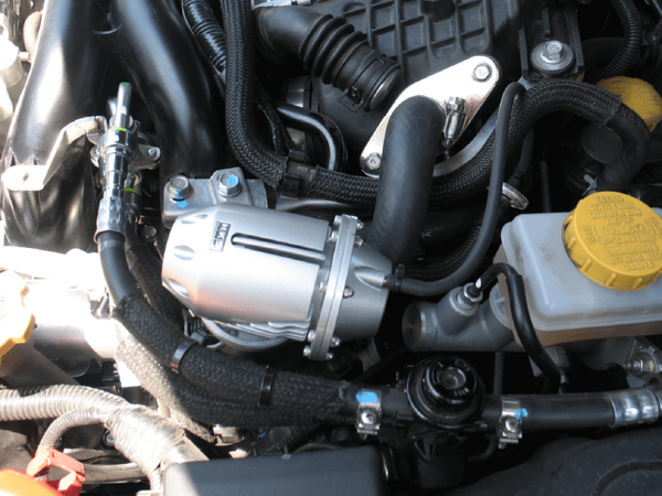 HKS 08-10 WRX  / 05-06 Legacy 2.5 GT SSQV4 BOV Kit - Bull Strap