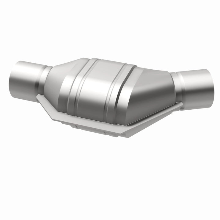 MagnaFlow Conv Univ 2.5 Angled Inlet - Bull Strap