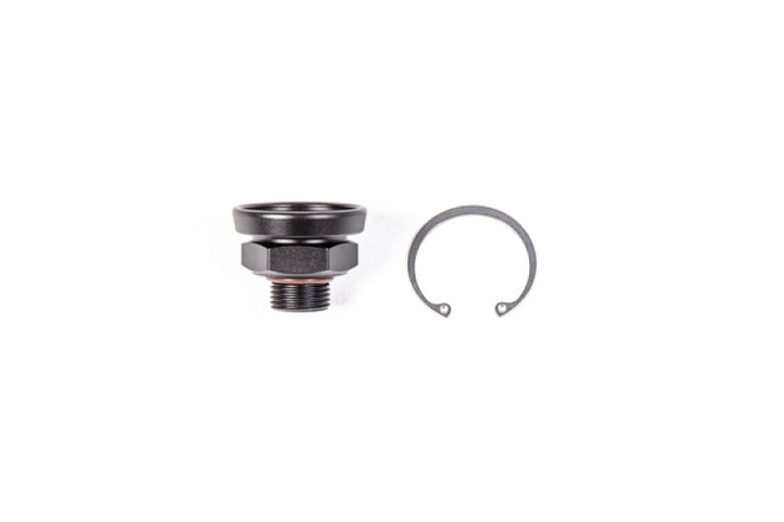 Radium Engineering Nissan VQ FPD Adapter (8AN ORB / 27mm Bore) - Bull Strap
