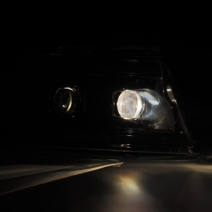 AlphaRex 04-08 Ford F150 Chrome LUXX Series Projector headlights - Bull Strap