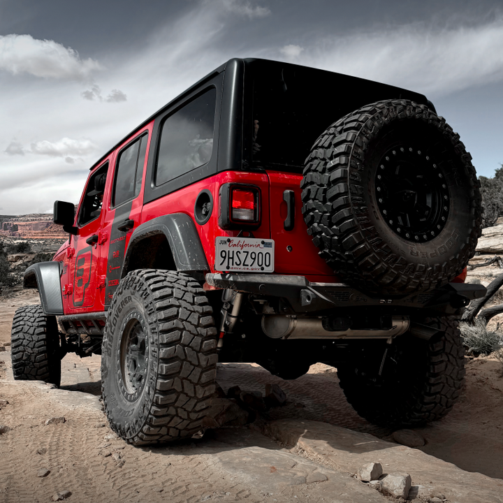 Progressive 20-24 Gladiator (JT) STR 47 Series 2.0 Remote Res Rear Shocks (Pair) - 2.0-3.0in - Bull Strap