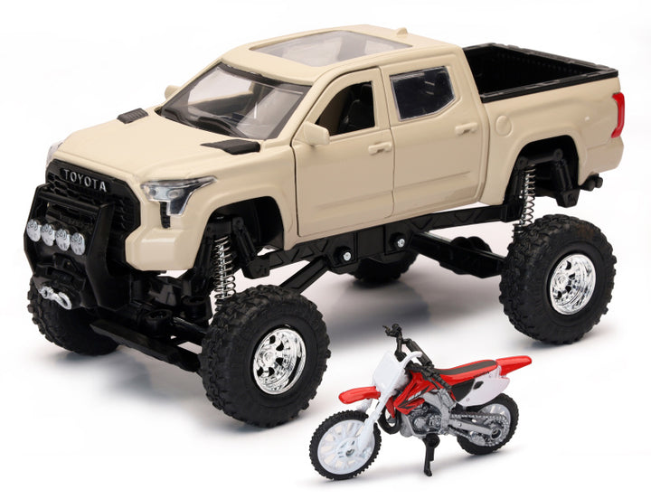 New Ray Toys Toyota Tundra Pro Lifted Truck Mud Bath with Honda Dirt Bike 1:32 Scale - Bull Strap