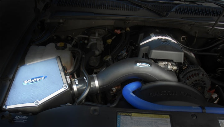 Volant 99-06 Chevy Silverado | GMC Sierra 2500/3500HD 6.0L V8 DryTech Closed Box Air Intake System - Bull Strap