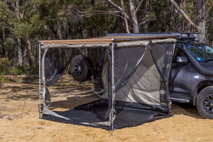 ARB Dlxe Awn Room W/Flr 2.0M79Lg 2000X2500mm 79X98In - Bull Strap
