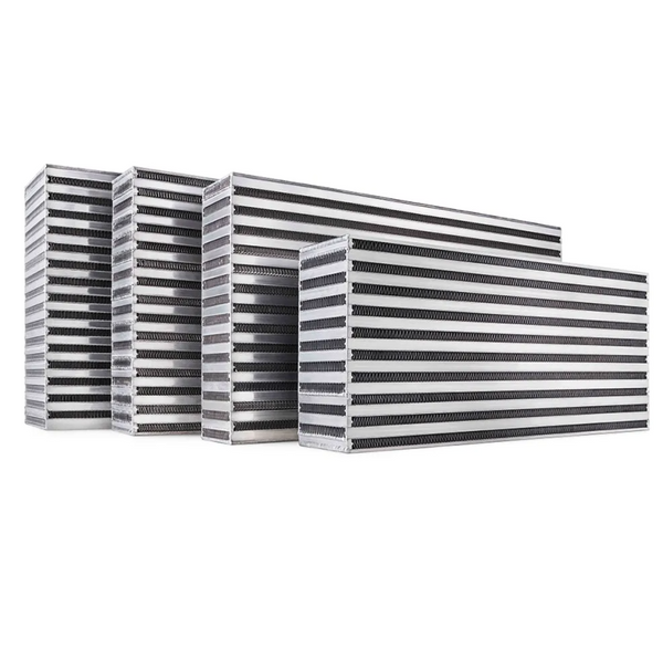 Garrett Air / Air Intercooler CAC - Vertical Flow (8.00in x 3.50in x 24.00in) - 750 HP - Bull Strap