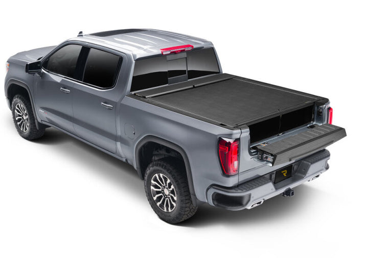 Roll-N-Lock 2020 Chevy Silverado / GMC Sierra 2500-3500 80-1/2in M-Series Retractable Tonneau Cover - Bull Strap
