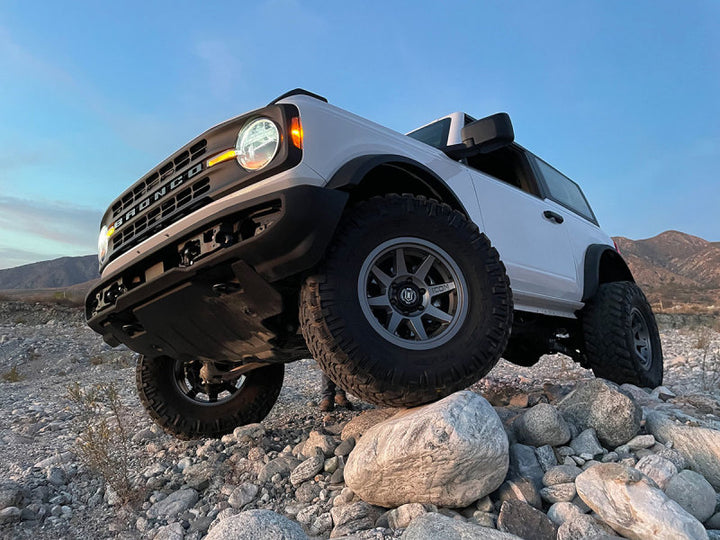 ICON 2021+ Ford Bronco 3in Lift C/O Spacer Kit - Bull Strap