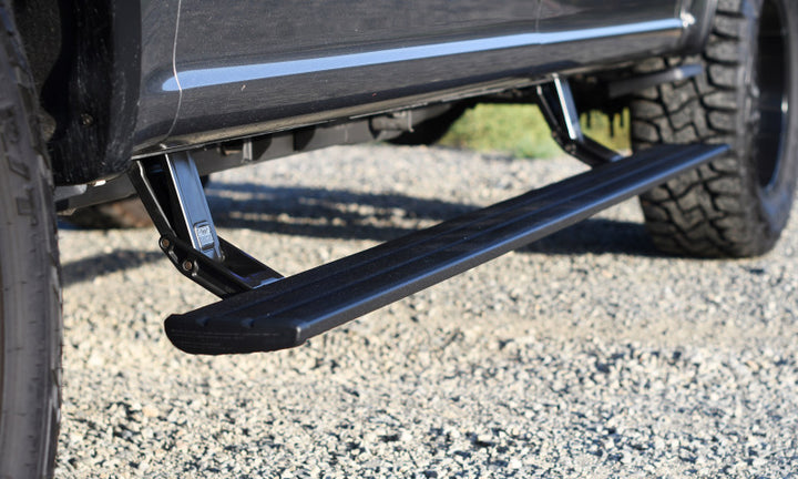 AMP Research 15-20 Chevy/GMC Silverado 2500-3500/Sierra 2500-3500/Crew & Double Cab PowerStep - Bull Strap