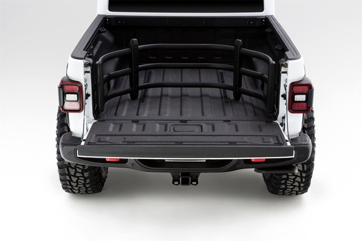 AMP Research 20-22 Jeep Gladiator (Does Not Work w/Tonneau Cvrs) Bedxtender HD Sport - Black - Bull Strap