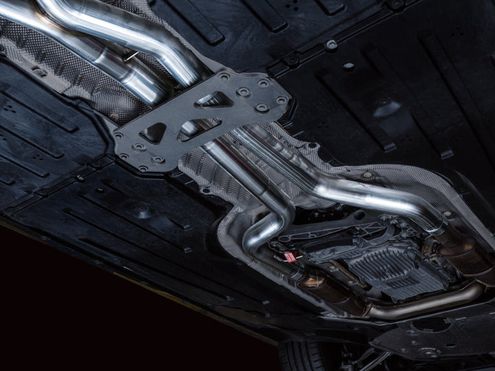 AWE Non-Resonated Performance Mid Pipe for BMW G8X M3/M4 - Bull Strap