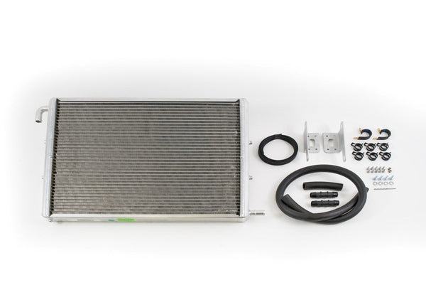 AWE Tuning B8 / 8R 3.0T ColdFront Heat Exchanger - Bull Strap