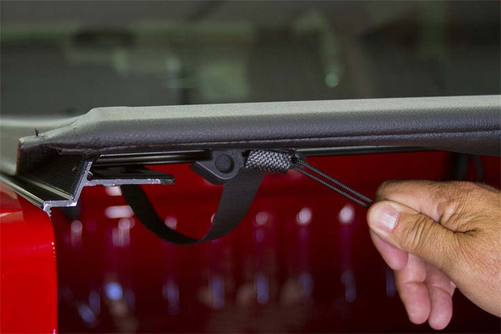 Access Literider 99-06 Chevy/GMC Full Size 6ft 6in Stepside Bed (Bolt On) Roll-Up Cover - Bull Strap