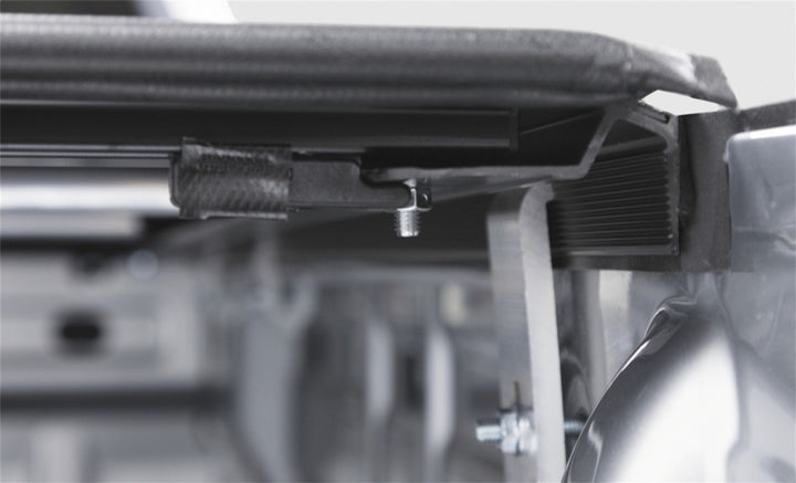 Access Vanish 17-19 Ford Super Duty F-250 / F-350 / F-450 6ft 8in Bed Roll-Up Cover - Bull Strap