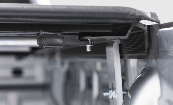 Access Vanish 19+ Dodge Ram 1500 5ft 7in Bed Roll-Up Cover - Bull Strap