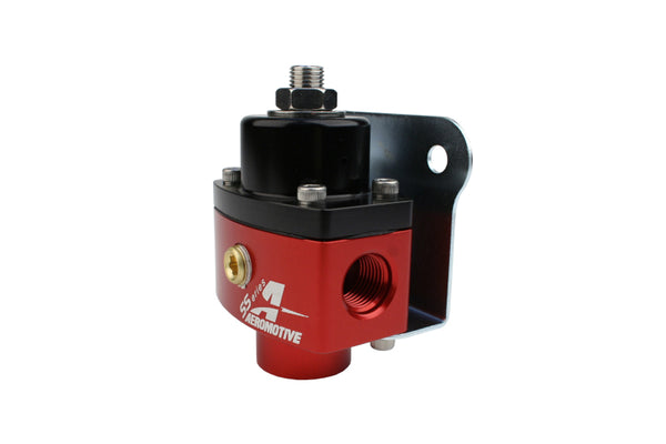 Aeromotive Carbureted Adjustable Regulator - Billet 2-Port AN-6 - Bull Strap