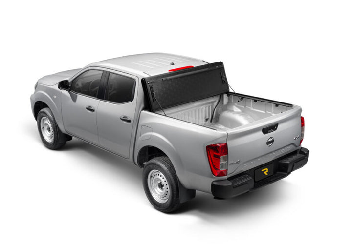 BAK 05-20 Nissan Frontier 6ft Bed BAKFlip G2 - Bull Strap