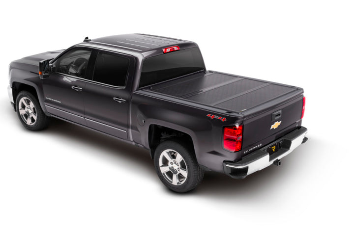 BAK 14-18 Chevy Silverado 1500 / 15-20 2500/3500 8ft Bed BAKFlip G2 - Bull Strap