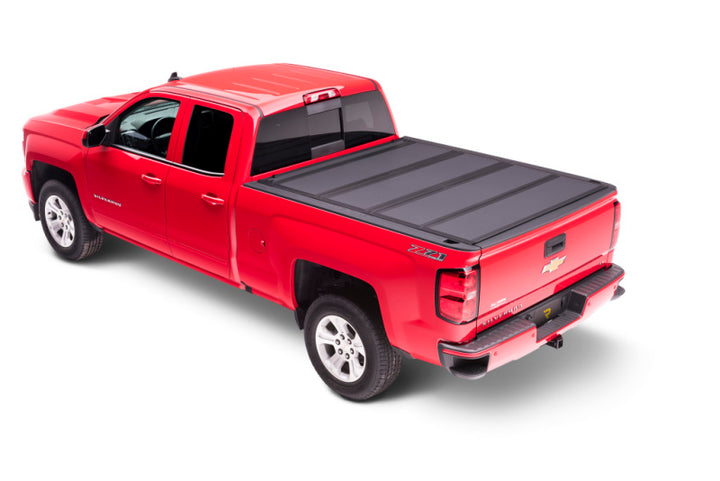 BAK 14-18 Chevy Silverado 1500 / 15-20 Silverado 2500/3500 5ft 8in Bed BAKFlip MX4 Matte Finish - Bull Strap