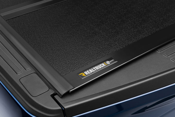 BAK 15-20 Ford F-150 5ft 6in Bed BAKFlip G2 - Bull Strap