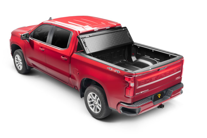 BAK 19-20 Chevy Silverado 6ft 6in Bed 1500 (New Body Style) BAKFlip G2 - Bull Strap
