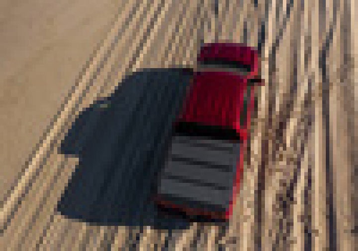 BAK 19-20 Chevy Silverado (New Body Style) 5ft 8in Bed BAKFlip MX4 Matte Finish - Bull Strap