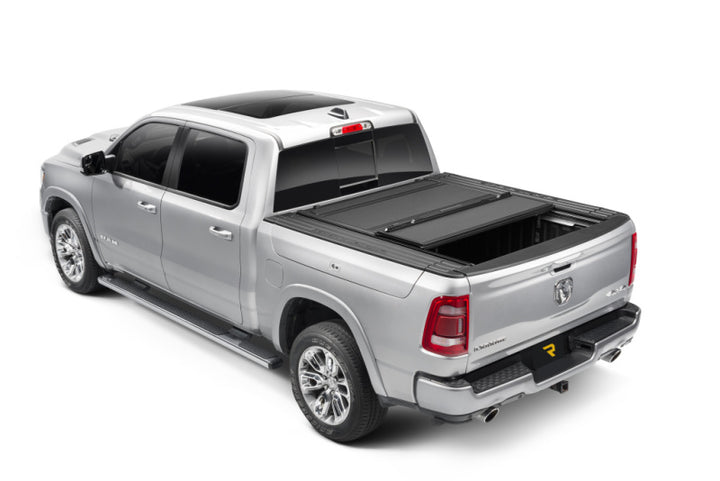 BAK 19-20 Dodge Ram 1500 (New Body Style w/ Ram Box) 5ft 7in Bed BAKFlip MX4 Matte Finish - Bull Strap