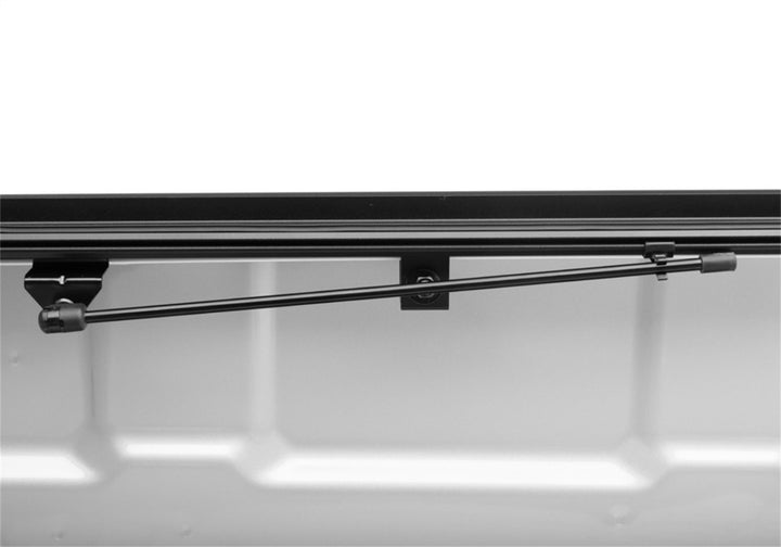 BAK 2022 Nissan Frontier 5ft Bed BAKFlip G2 - Bull Strap