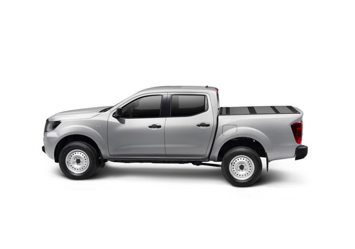 BAK 2022 Nissan Frontier 5ft Bed BAKFlip MX4 Matte Finish - Bull Strap