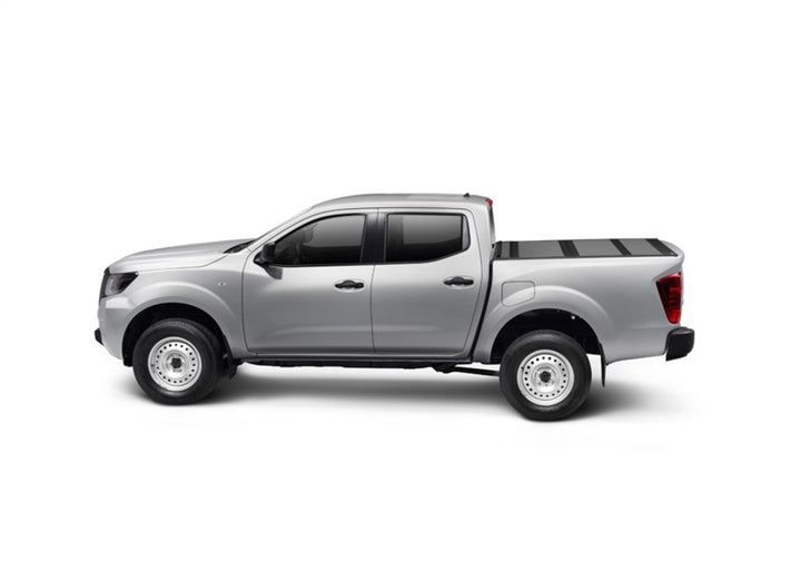 BAK 2022 Nissan Frontier 5ft Bed BAKFlip MX4 Matte Finish - Bull Strap
