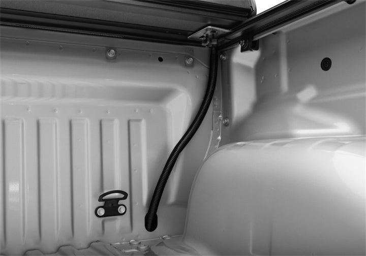 BAK 2022 Nissan Frontier 5ft Bed BAKFlip MX4 Matte Finish - Bull Strap