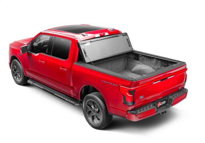 BAK 21-22 Ford F-150 (Incl. 2022 Lightning) BAKFlip MX4 5.7ft Bed Cover - Matte Finish - Bull Strap
